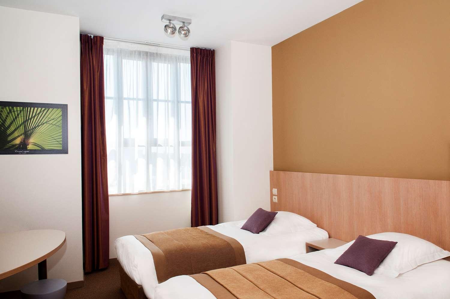 Châteauroux Best Western Plus Hotel Colbert מראה חיצוני תמונה