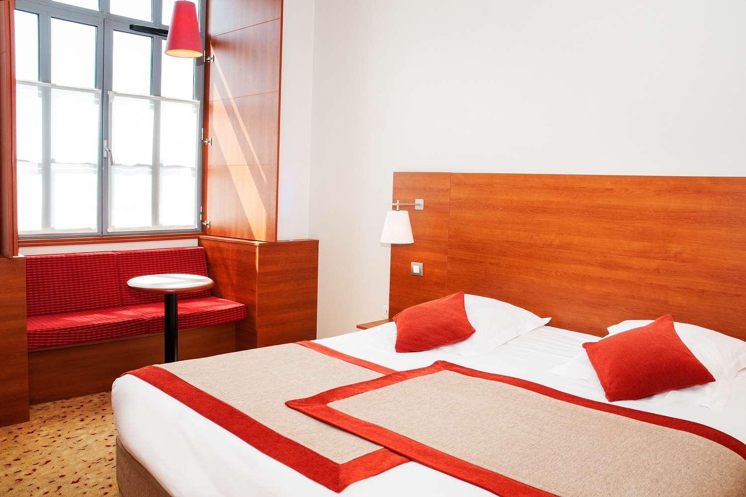 Châteauroux Best Western Plus Hotel Colbert מראה חיצוני תמונה
