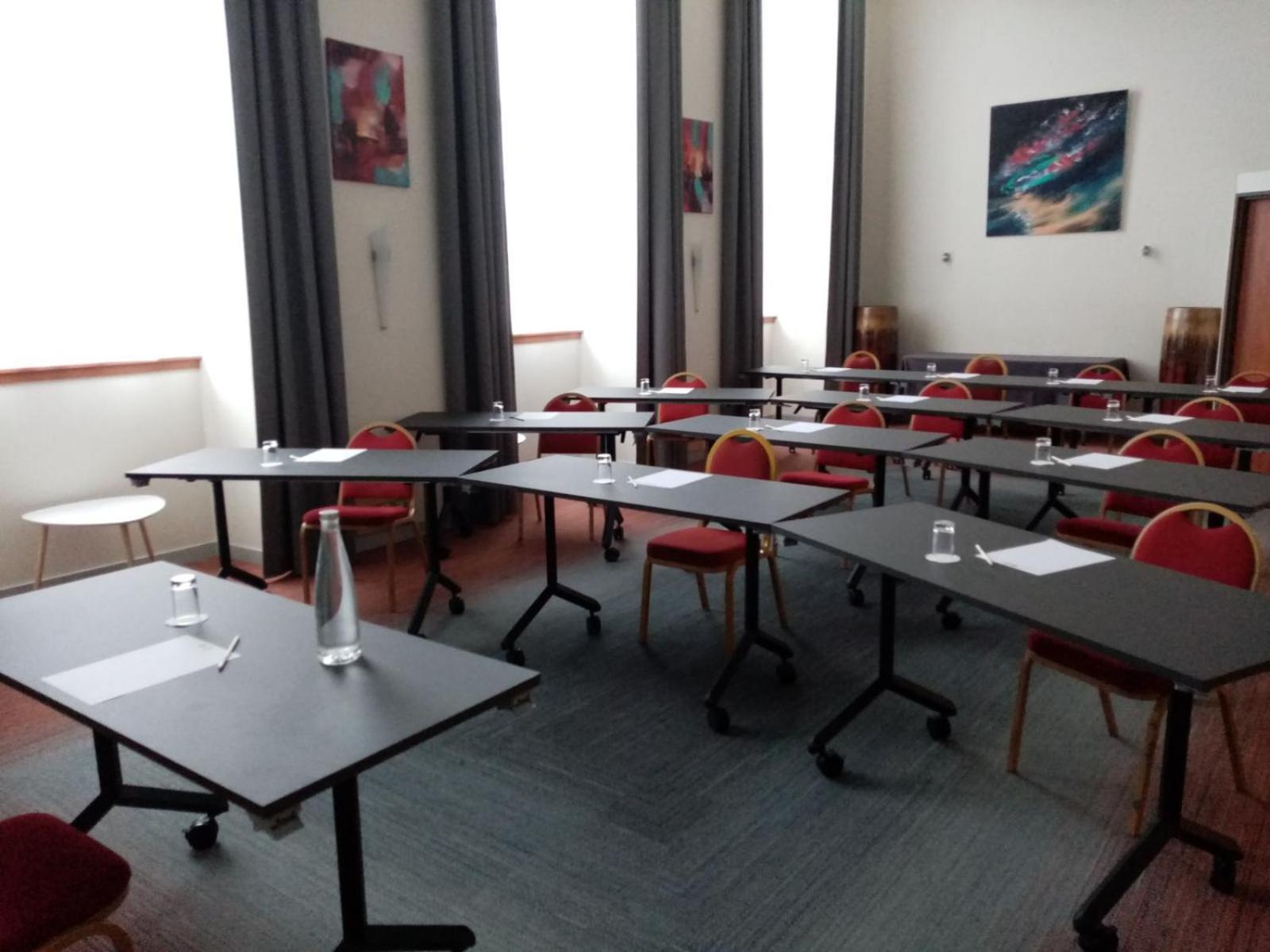 Châteauroux Best Western Plus Hotel Colbert מראה חיצוני תמונה