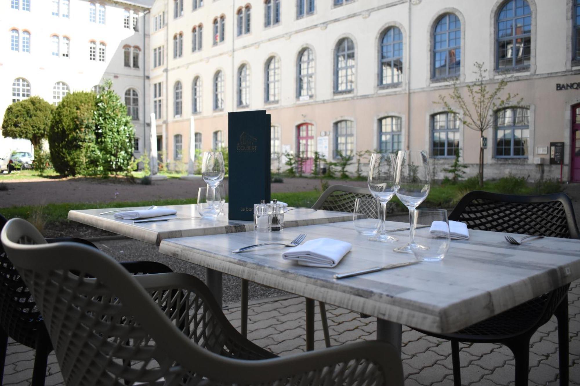 Châteauroux Best Western Plus Hotel Colbert מראה חיצוני תמונה